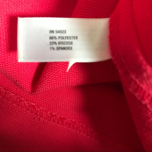 EUC Gap Coral Skirt, size 4. - Picture 5 of 5